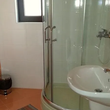 Aparthotel Saint Nicholas Chernomorets